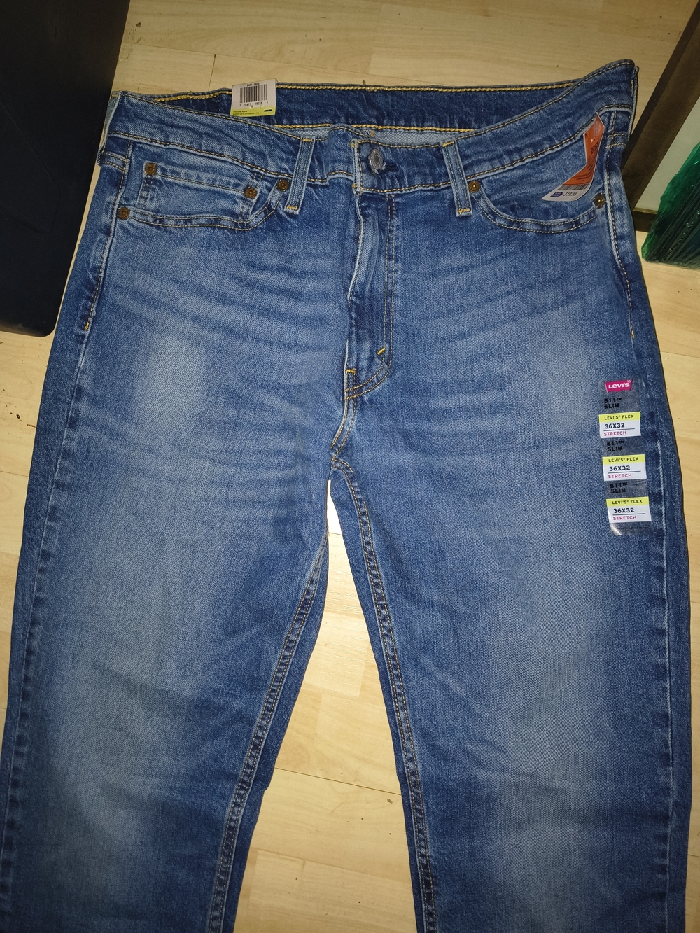 Levi's Classic Straight Fit Men’s Jeans - 36x32